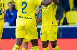 爱游戏-比利亚雷亚尔主场大胜，保持不败