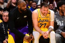 爱游戏-掘金队再遭败仗：是否应调整战术？的简单介绍