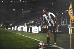 AYX官方直播-世界排名争夺战焦点战，伊拉克险胜阿根廷，改写足球版图的震撼之夜