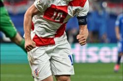 AYX官方直播-里尔在欧洲赛场上有精彩表现的简单介绍