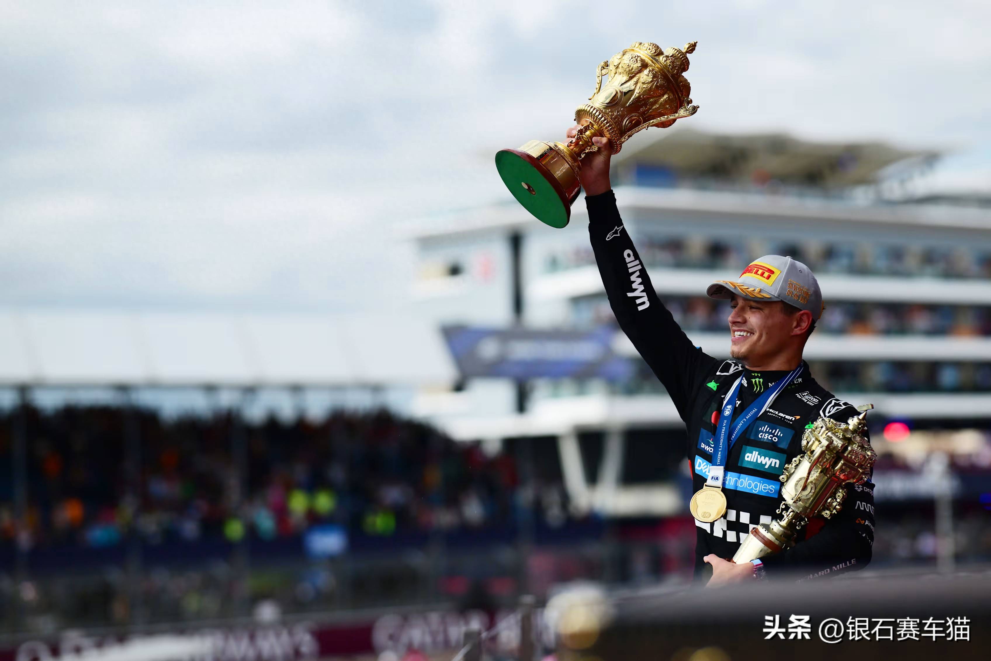 英国击剑选手以绝对优势夺冠