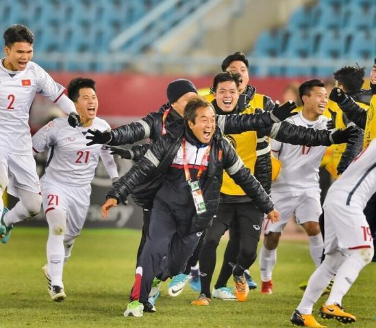 扎实训练后,越南球队勇夺淘汰赛资格的简单介绍 扎实训练后,越南球队勇夺淘汰赛资格的简单介绍