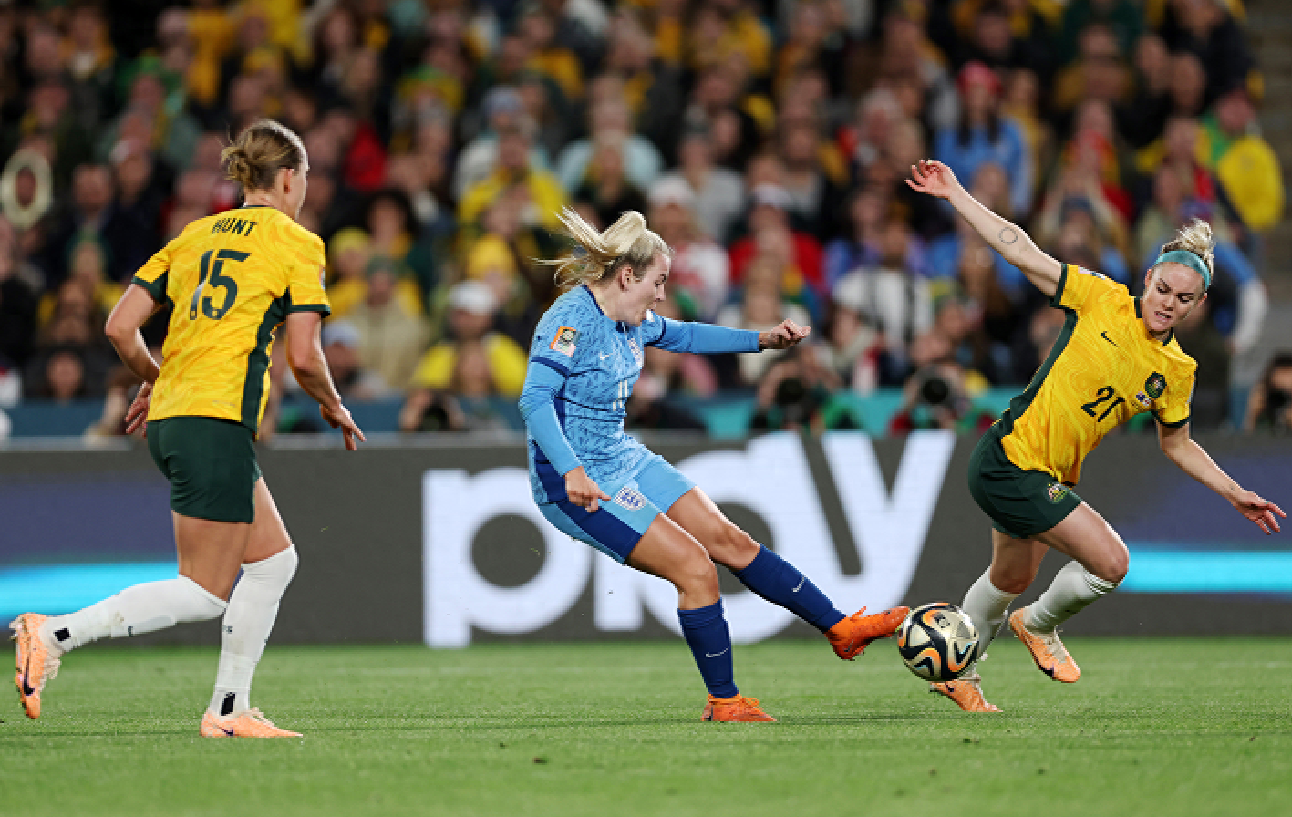 关于加拿大女足总冠军晋级,一路披荆斩棘的信息 关于加拿大女足总冠军晋级,一路披荆斩棘的信息