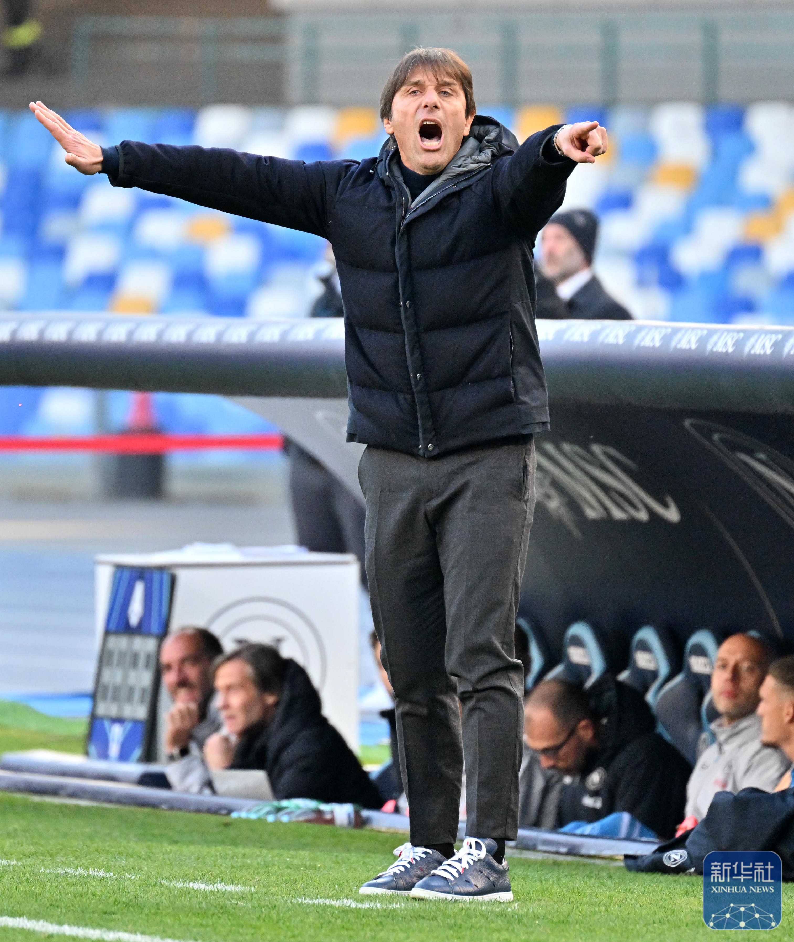 那不勒斯胜出热那亚，气势如虹