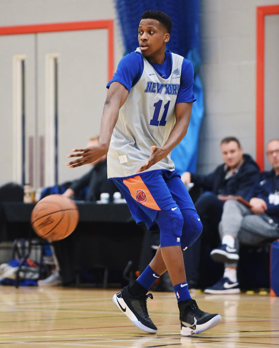 包含篮球名宿传授新人技巧,青年球员获益匪浅的词条 包含篮球名宿传授新人技巧,青年球员获益匪浅的词条