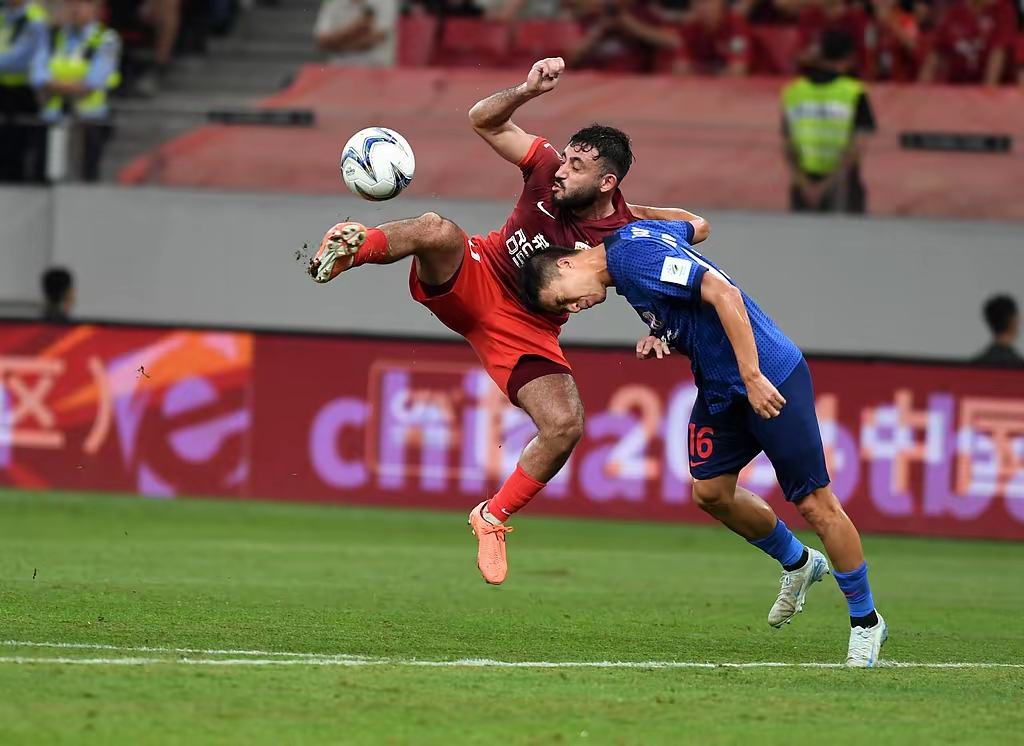 让球迷热血沸腾!欧预赛比拼不容错过的简单介绍 让球迷热血沸腾!欧预赛比拼不容错过的简单介绍