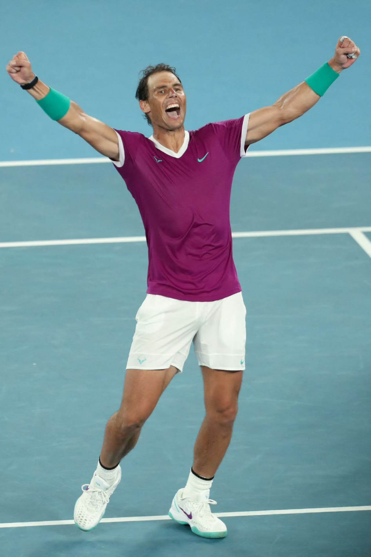 包含西班牙网球队完胜世界网球队，纳达尔一己之力扛起全队的词条