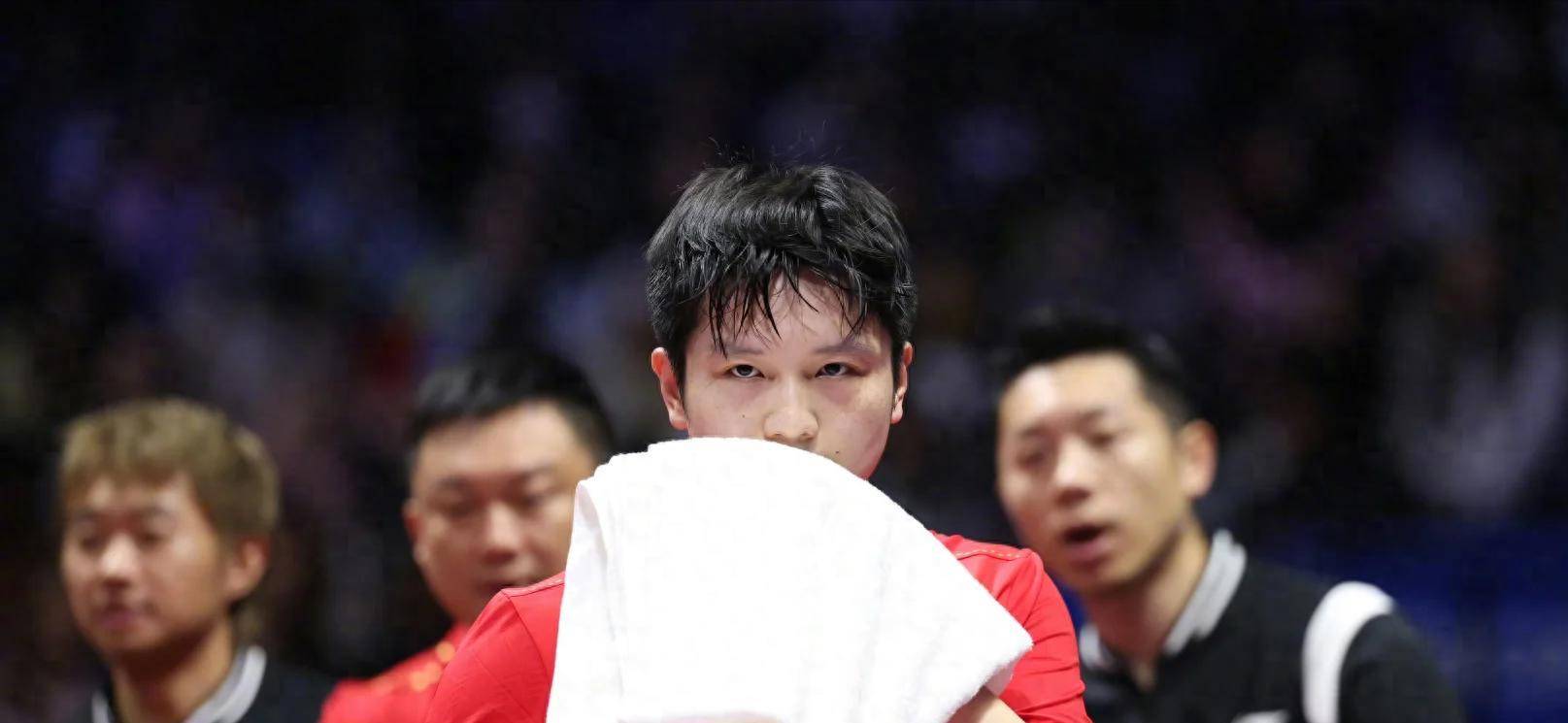 波兰乒乓球队轻取韩国乒乓球队,许昕统治全场 波兰乒乓球队轻取韩国乒乓球队,许昕统治全场