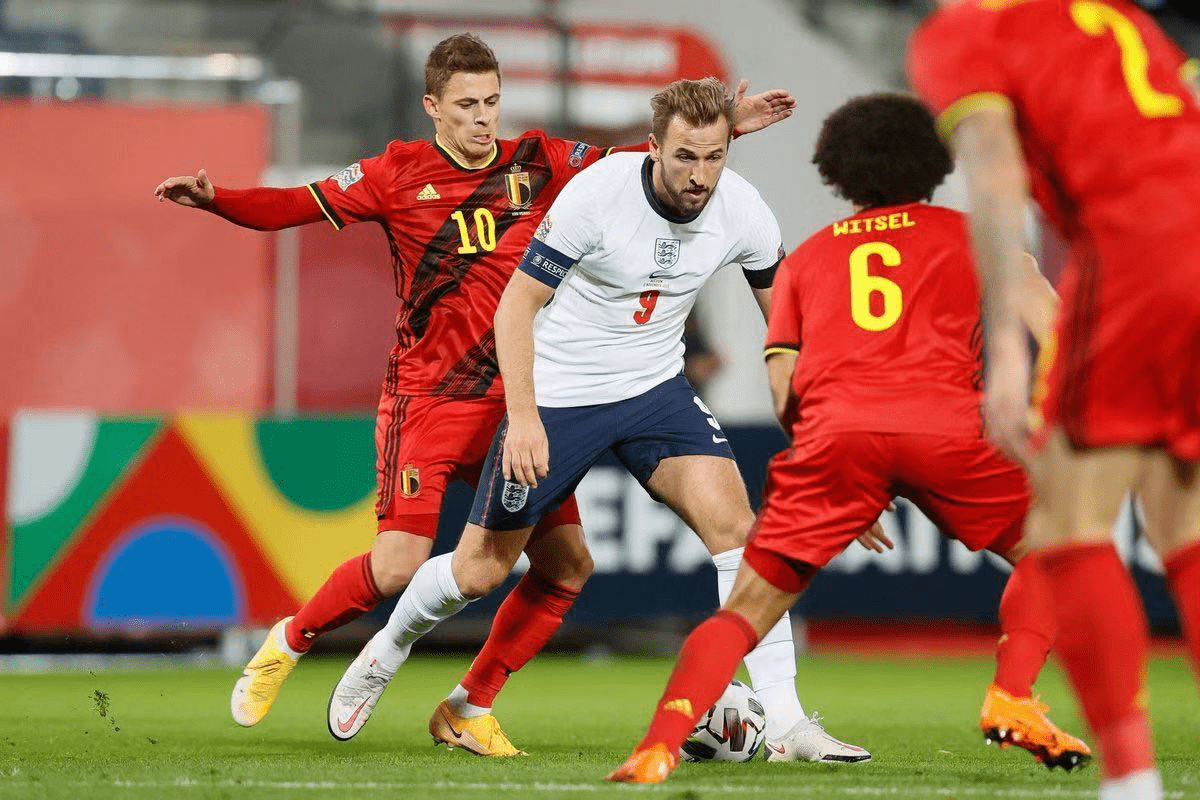 英格兰轻取日本,加维绝境逆转的简单介绍 英格兰轻取日本,加维绝境逆转的简单介绍