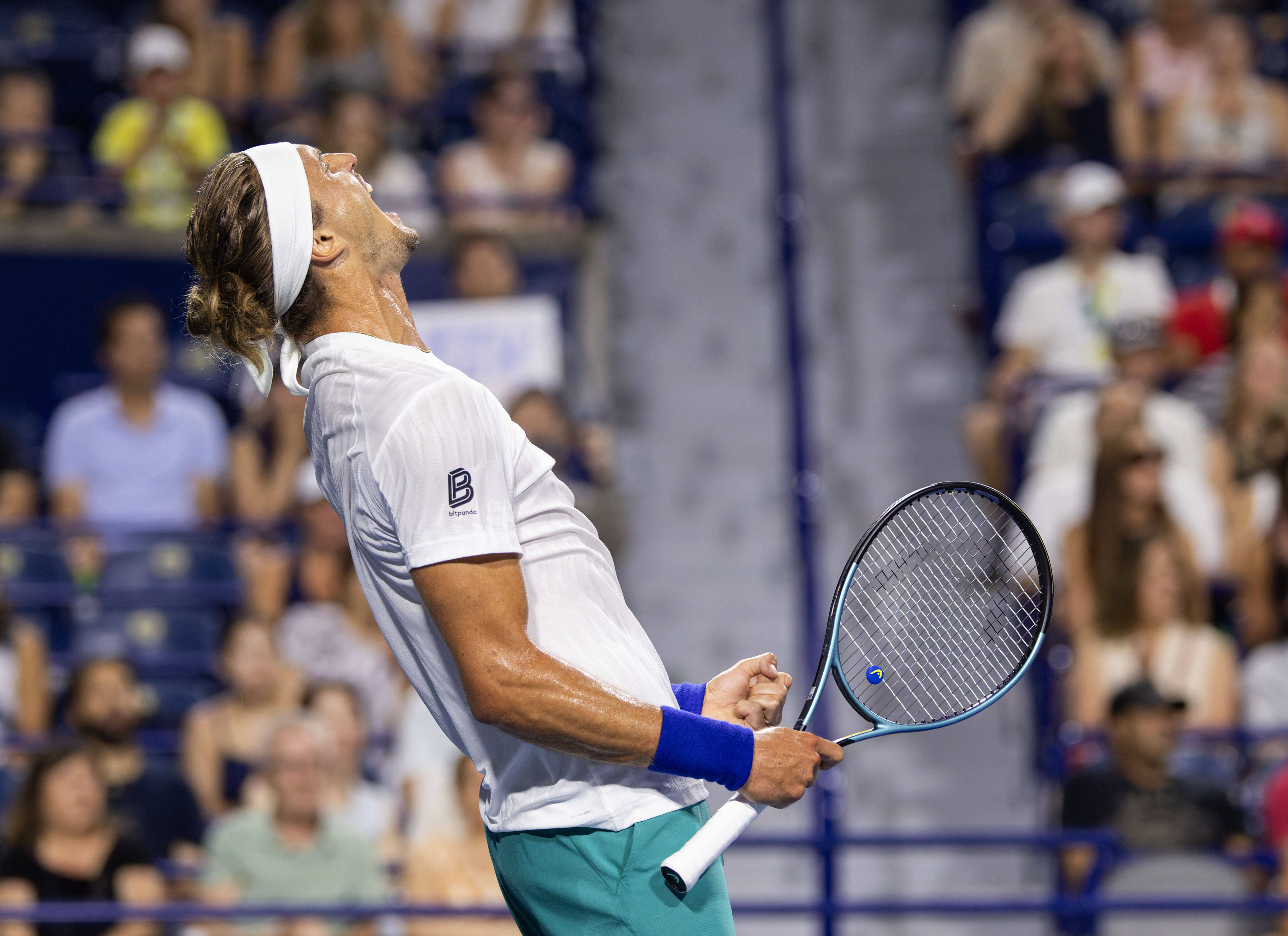 包含英国网球队血洗德国网球队,兹维列夫制霸全场的词条 包含英国网球队血洗德国网球队,兹维列夫制霸全场的词条