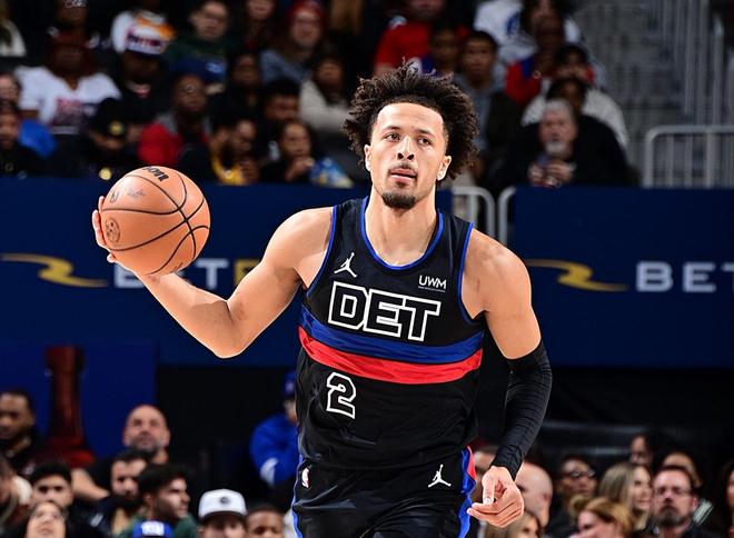 索伯车队完胜红牛二队,拉塞尔刷新纪录的简单介绍 索伯车队完胜红牛二队,拉塞尔刷新纪录的简单介绍