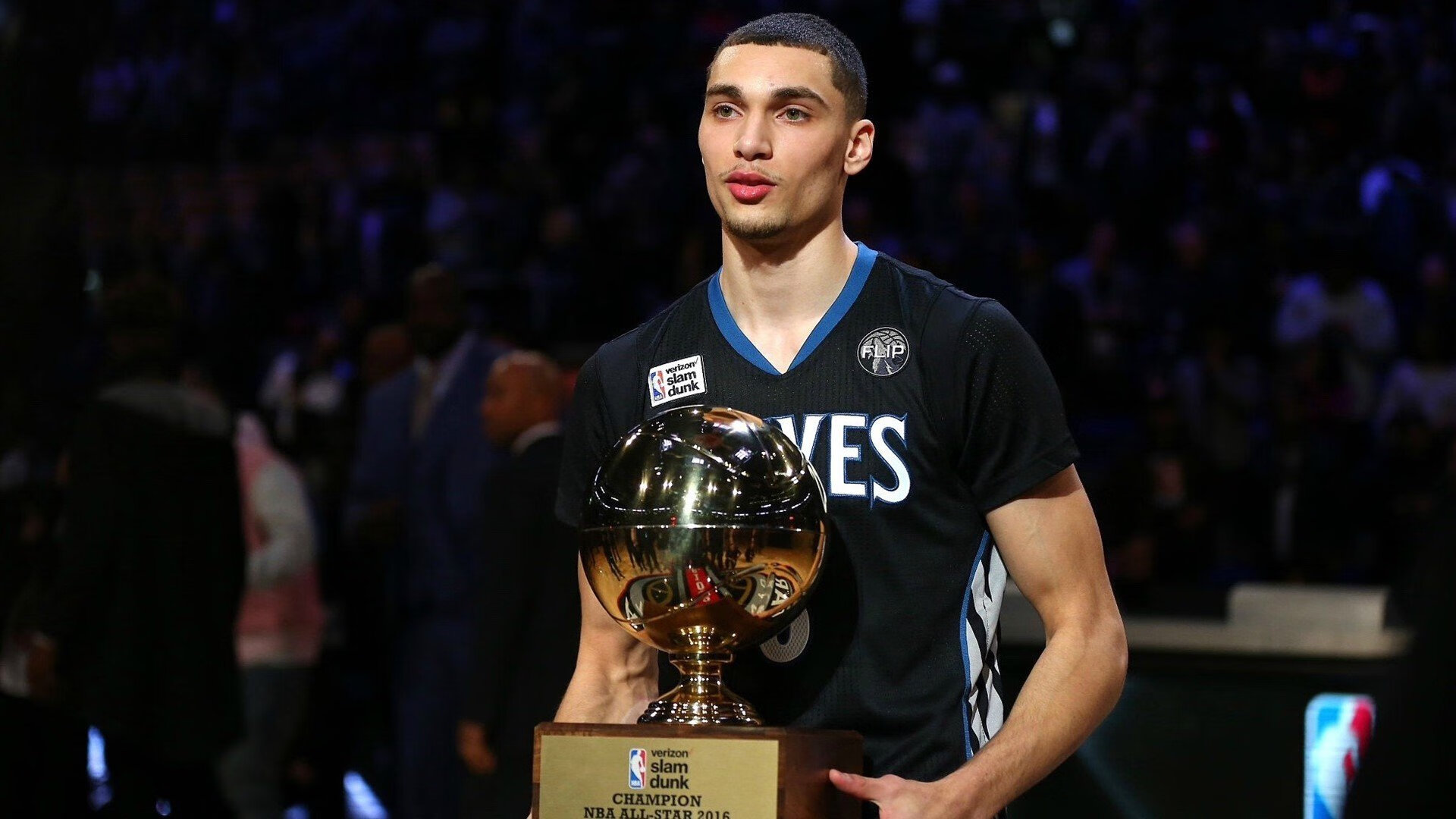 年度焦点之战之夜，杜兰特关键制胜，书写传奇新章