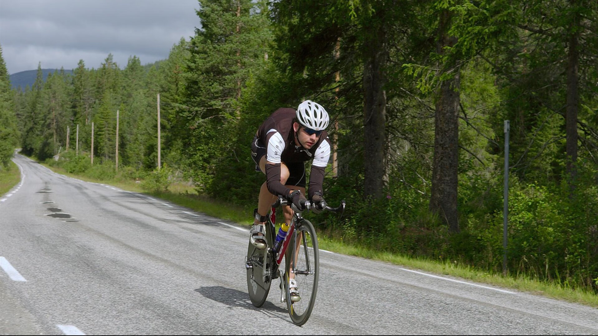 奥运周期关键战的启示，灰熊正面击溃公牛背后的战术与精神
